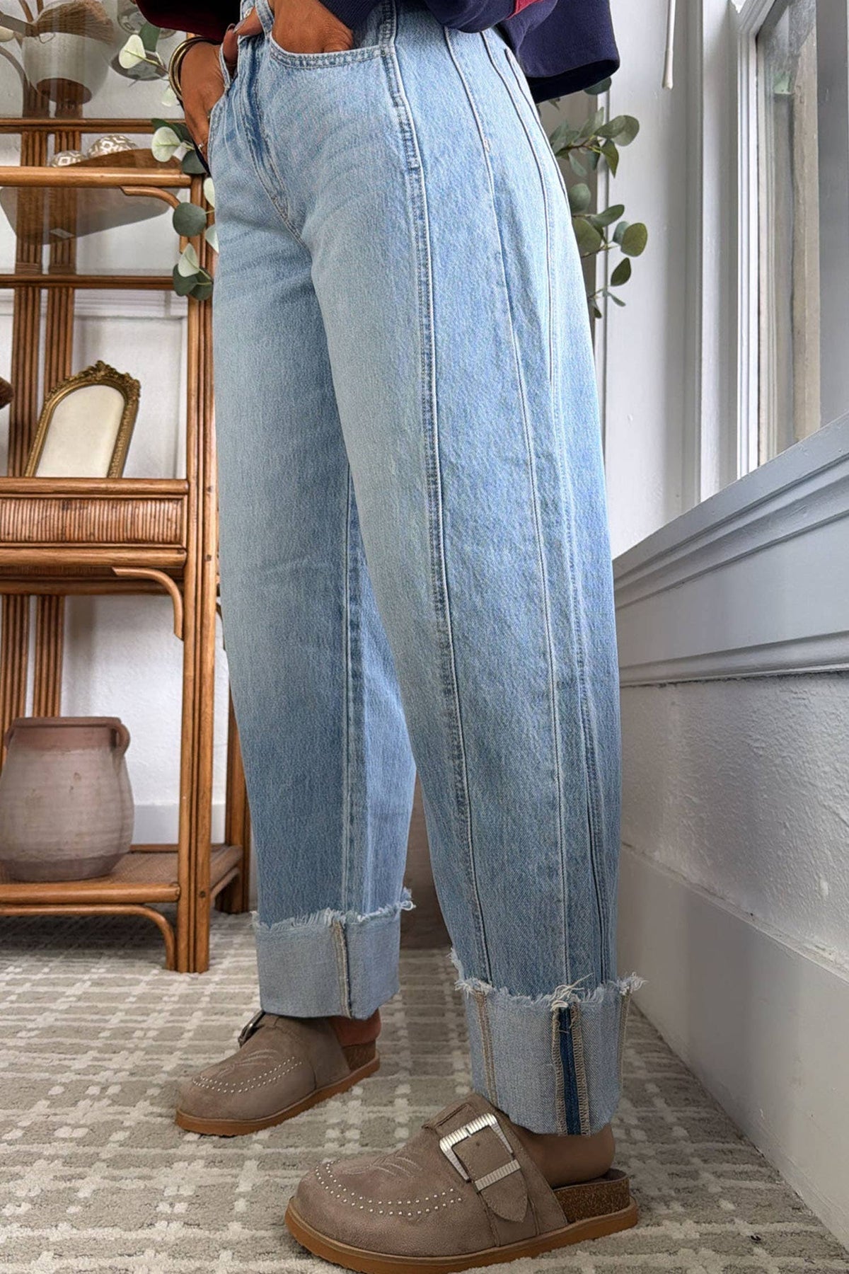 Raw Hem Ankle Jeans