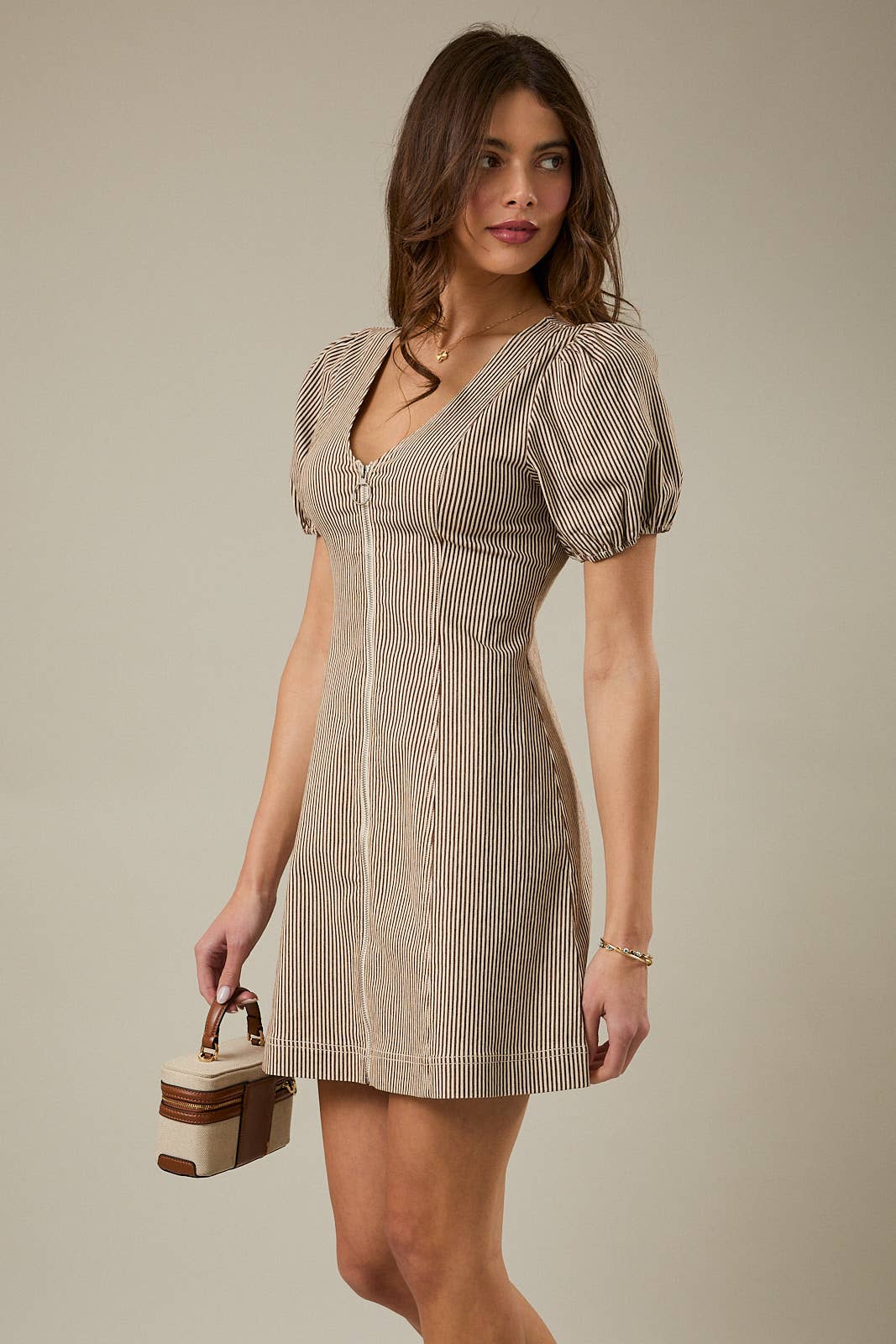 PUFF SLEEVE MINI DRESS